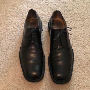 SALVATORE FERRAGAMO Black Stanford Men's Shoes